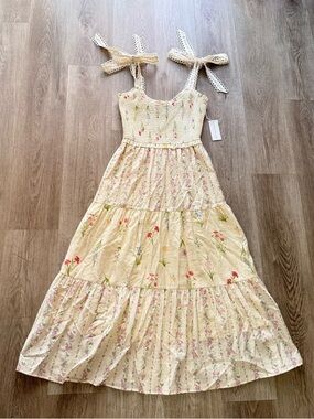 moon river cream floral print sweetheart smoked tiered midi sun dress small NEW